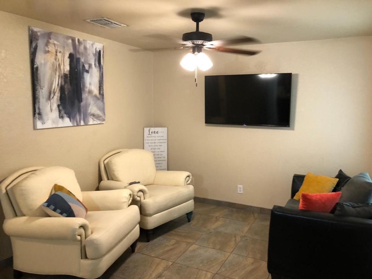 The Rustic @ Paseo De Encinal Dr # 4 Apartment Eagle Pass Exterior photo