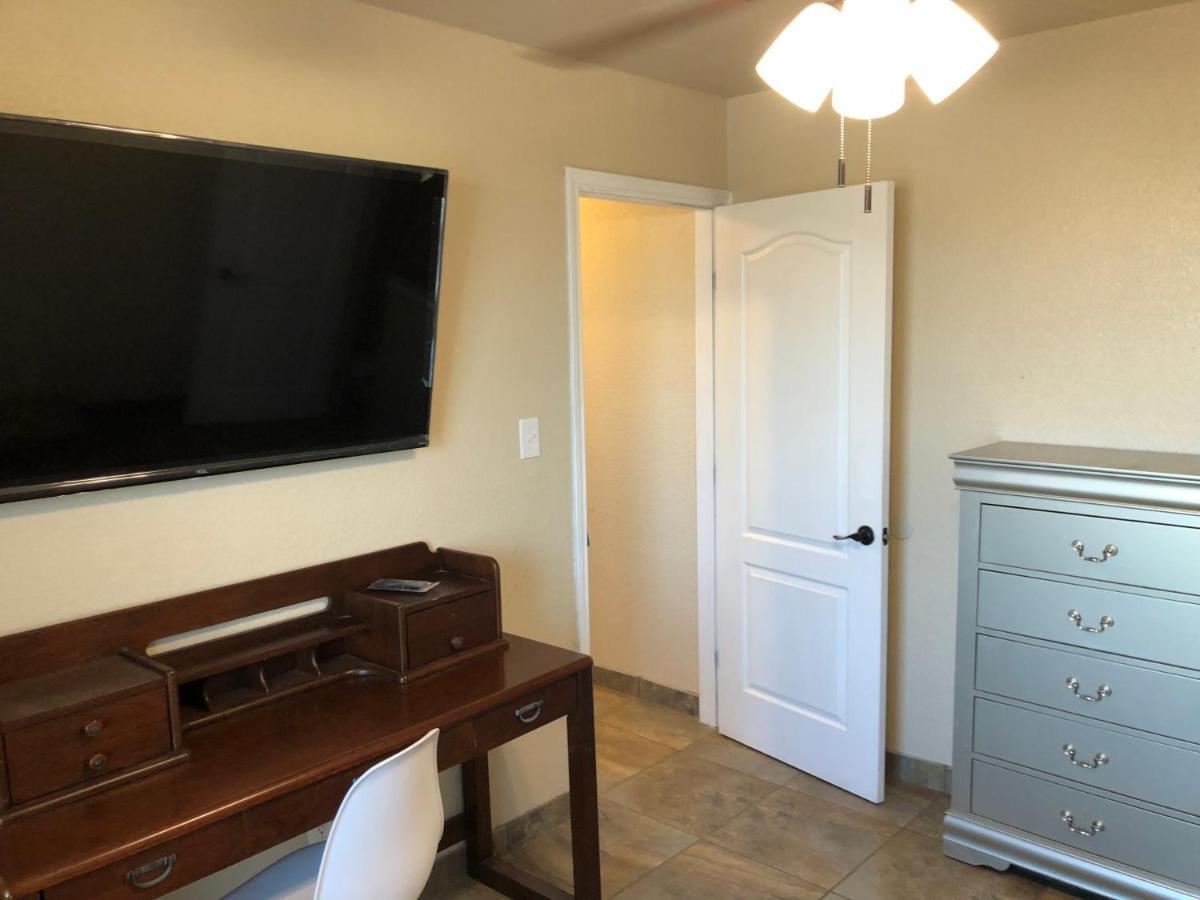 The Rustic @ Paseo De Encinal Dr # 4 Apartment Eagle Pass Exterior photo